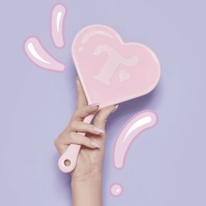 ✨SOLD✨Trixie Cosmetics Mirror